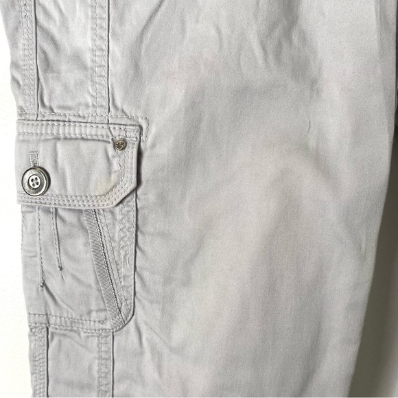 WHBM Grey Crop Leg Cargo Utility Pants - Picture 11 of 11